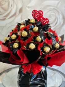 Romance Ferrero Rocher bouquet