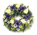 Mixed wreath Blue, white and green